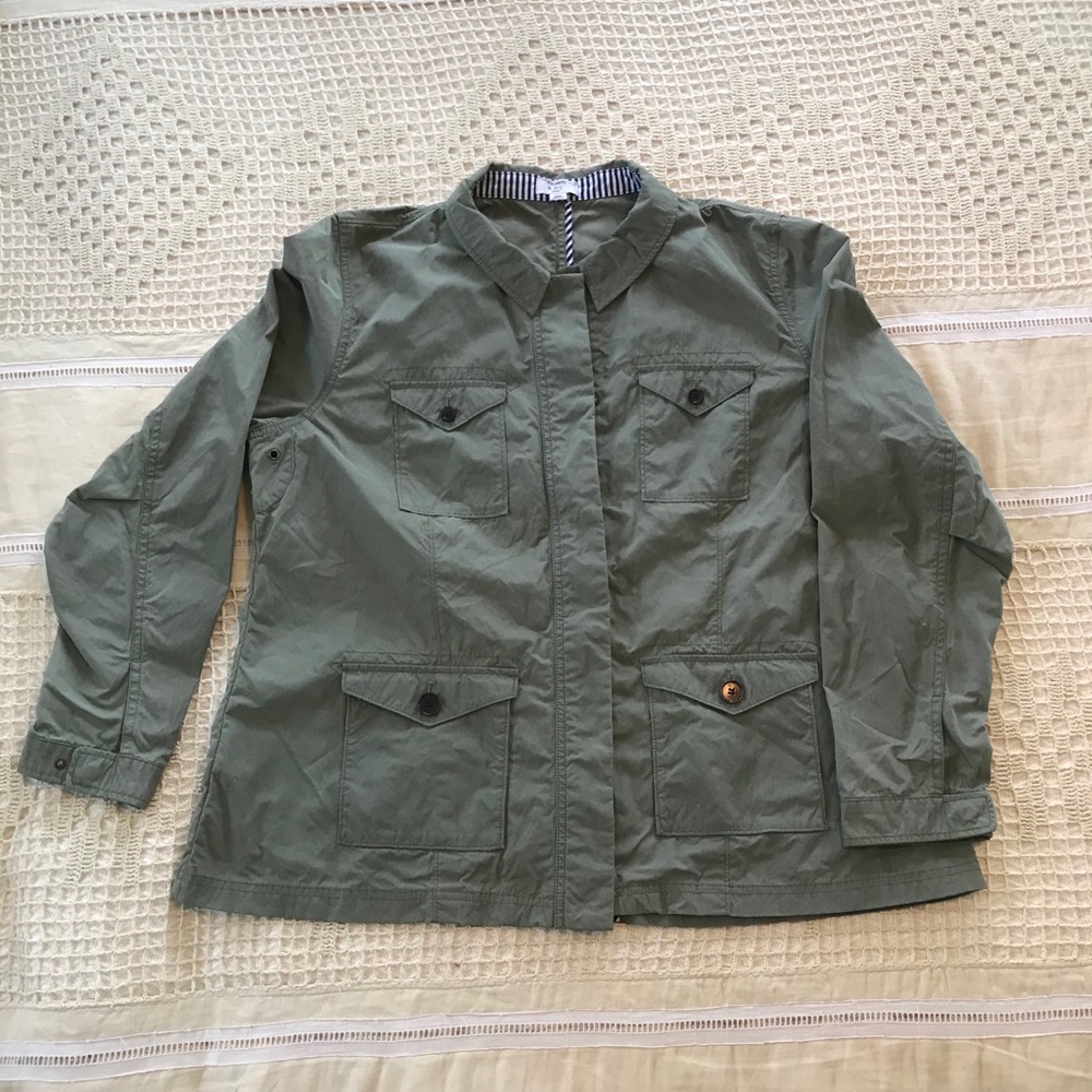 Crown & Ivy Olive green jungle style windbreaker